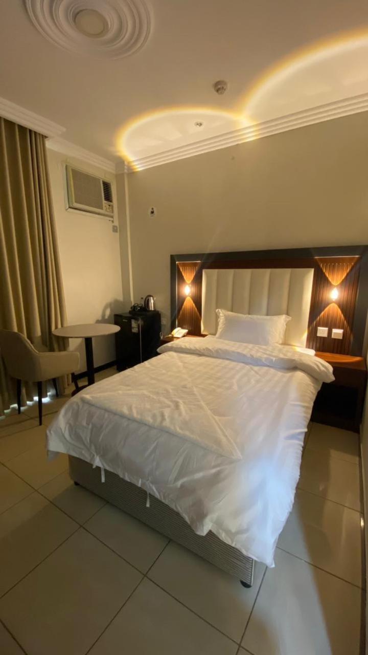 Diva Hotel 2 Jeddah Ngoại thất bức ảnh
